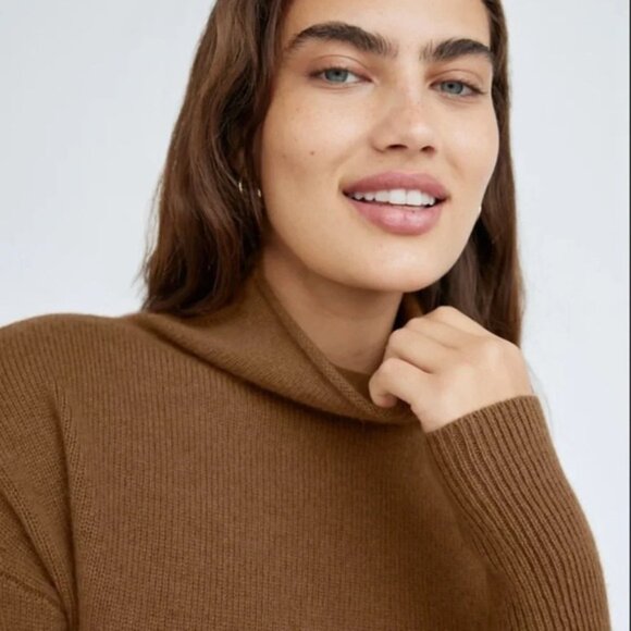 Aritzia Wilfred Luxe Merino Cyprie sweater Camel - Picture 3 of 4